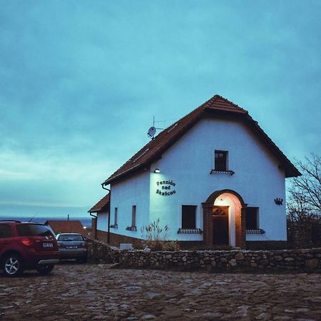 Penzion Nad Skalicou Skalica Bagian luar foto